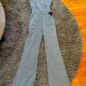 FOREVER 21 JUMPSUIT WITH TAGS.